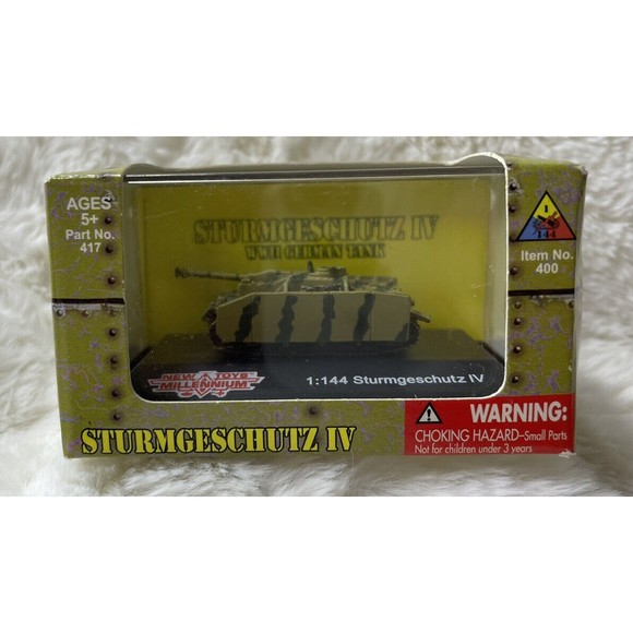WWII Tank 1/144 Sturmgeschultz IV Classic Armor.  New! - Picture 1 of 6